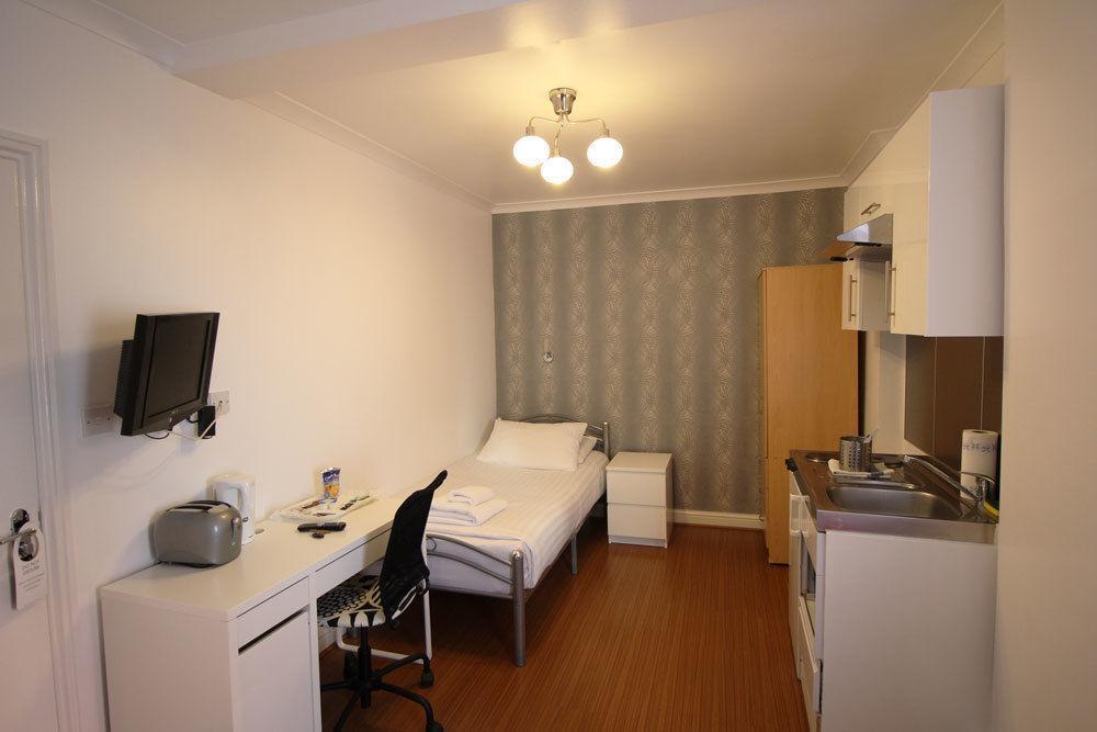 Flexistay Tulsi Aparthotel Croydon Ngoại thất bức ảnh