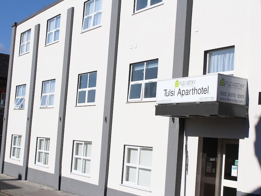 Flexistay Tulsi Aparthotel Croydon Ngoại thất bức ảnh