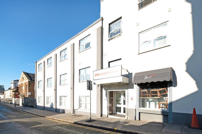 Flexistay Tulsi Aparthotel Croydon Ngoại thất bức ảnh
